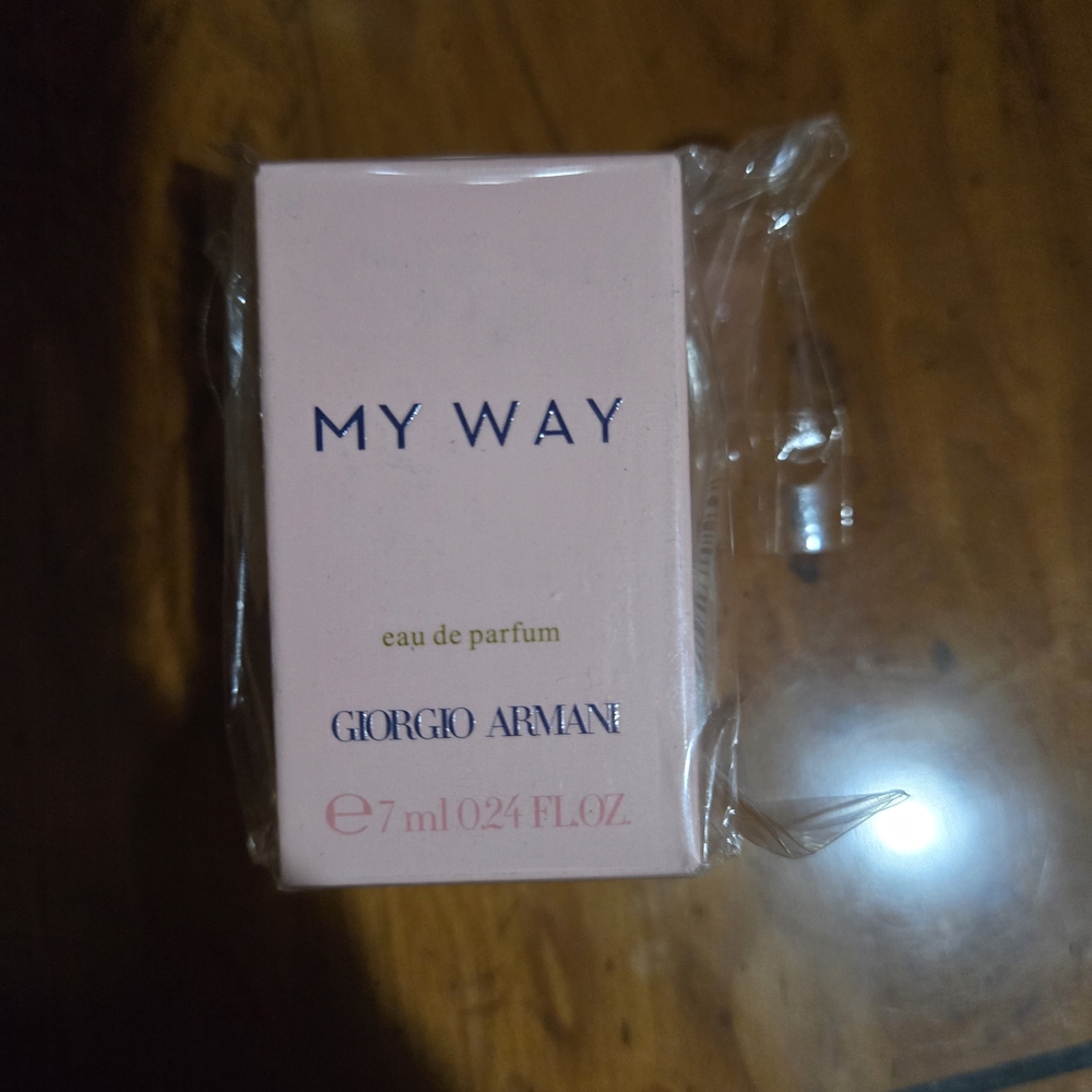Giorgio Armani My Way Eau de Parfum - Pink Box